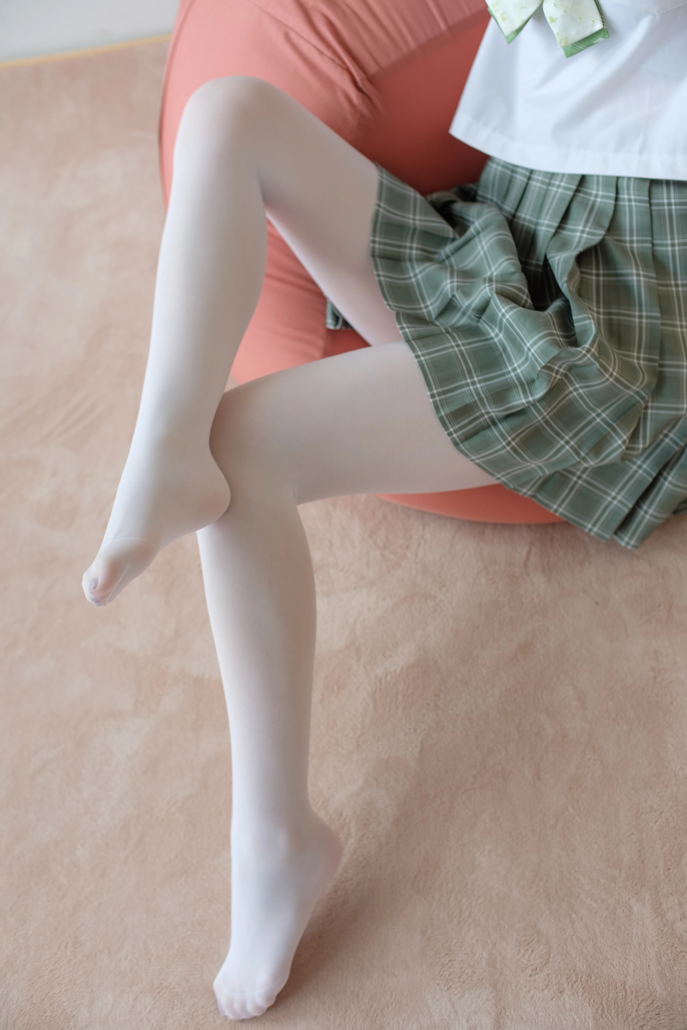 森萝财团 [BETA-023] JK白丝少女的美足 [88P]插图8